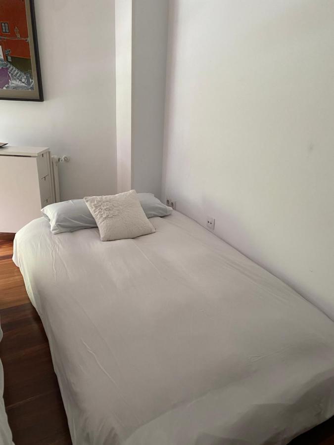 Lujoso Y Amplio Piso Con 5 Habitaciones Santiago de Compostela Eksteriør billede